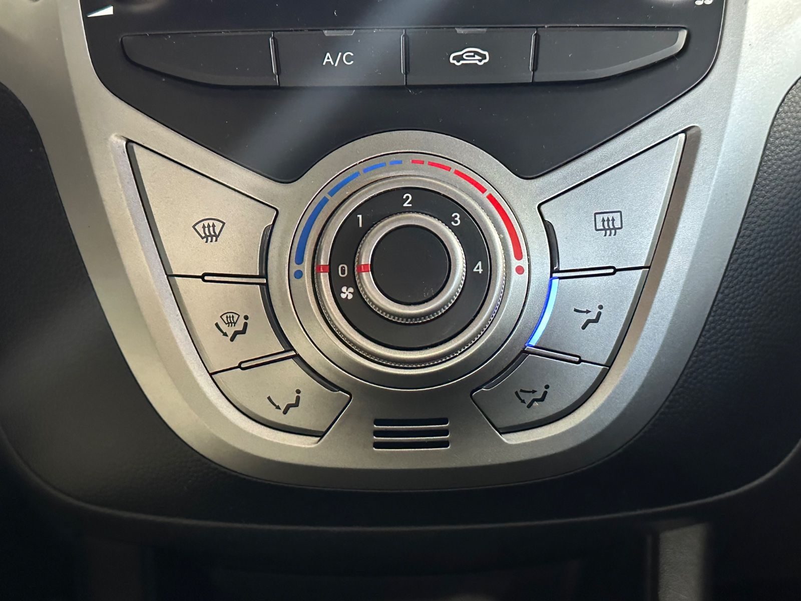 Hyundai IX20 – Bild 9