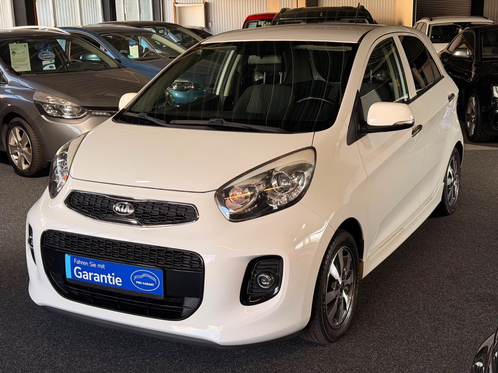 Kia Picanto – Foto 2