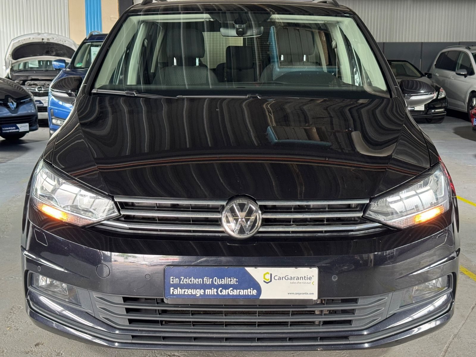 Volkswagen Touran – Bild 2