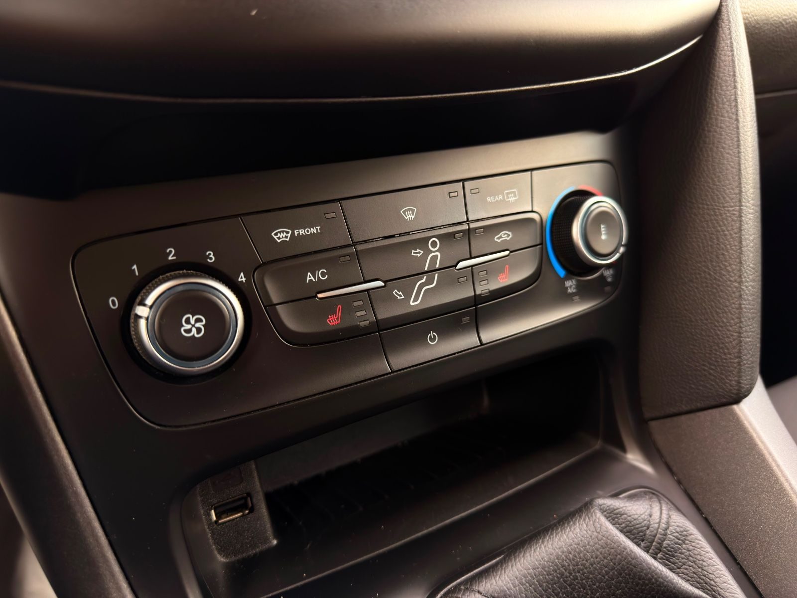 Ford Focus – Foto 17