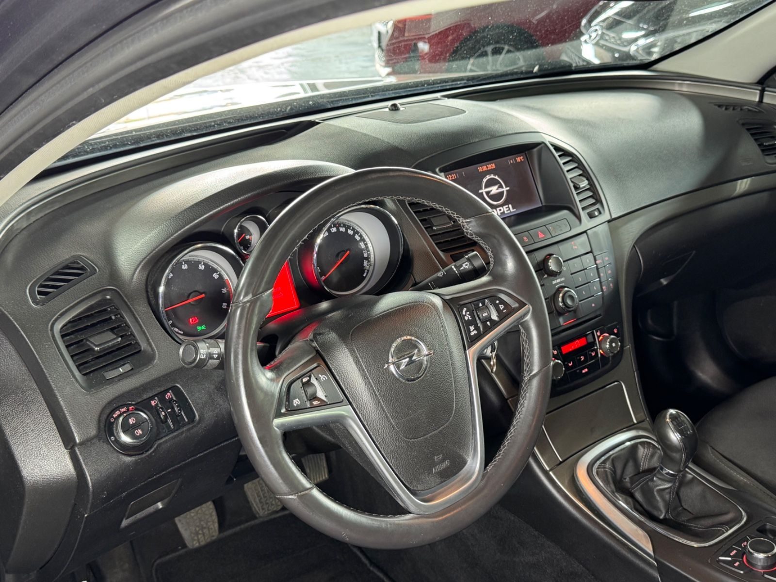 Opel Insignia – Bild 9