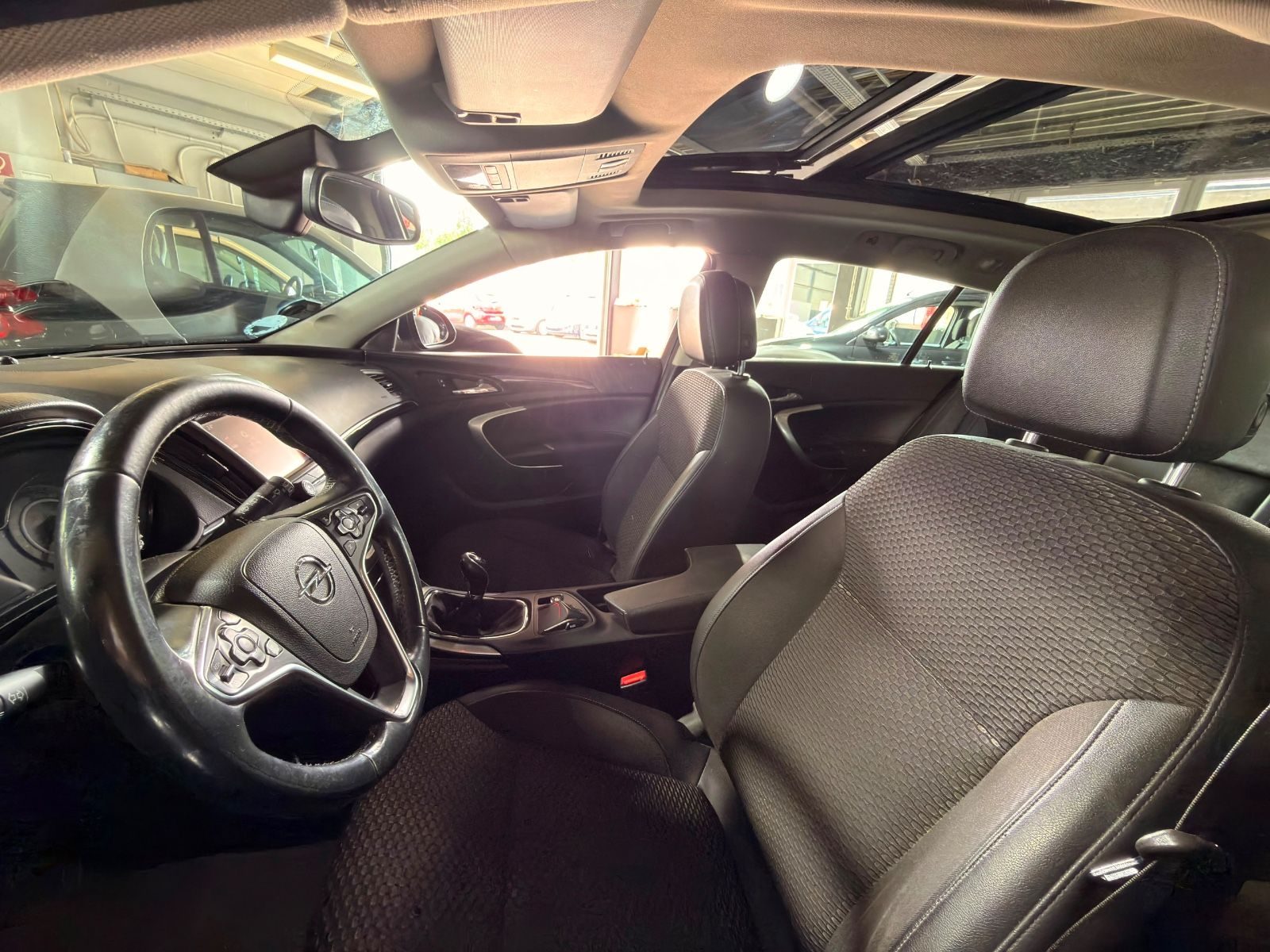 Opel Insignia – Foto 15