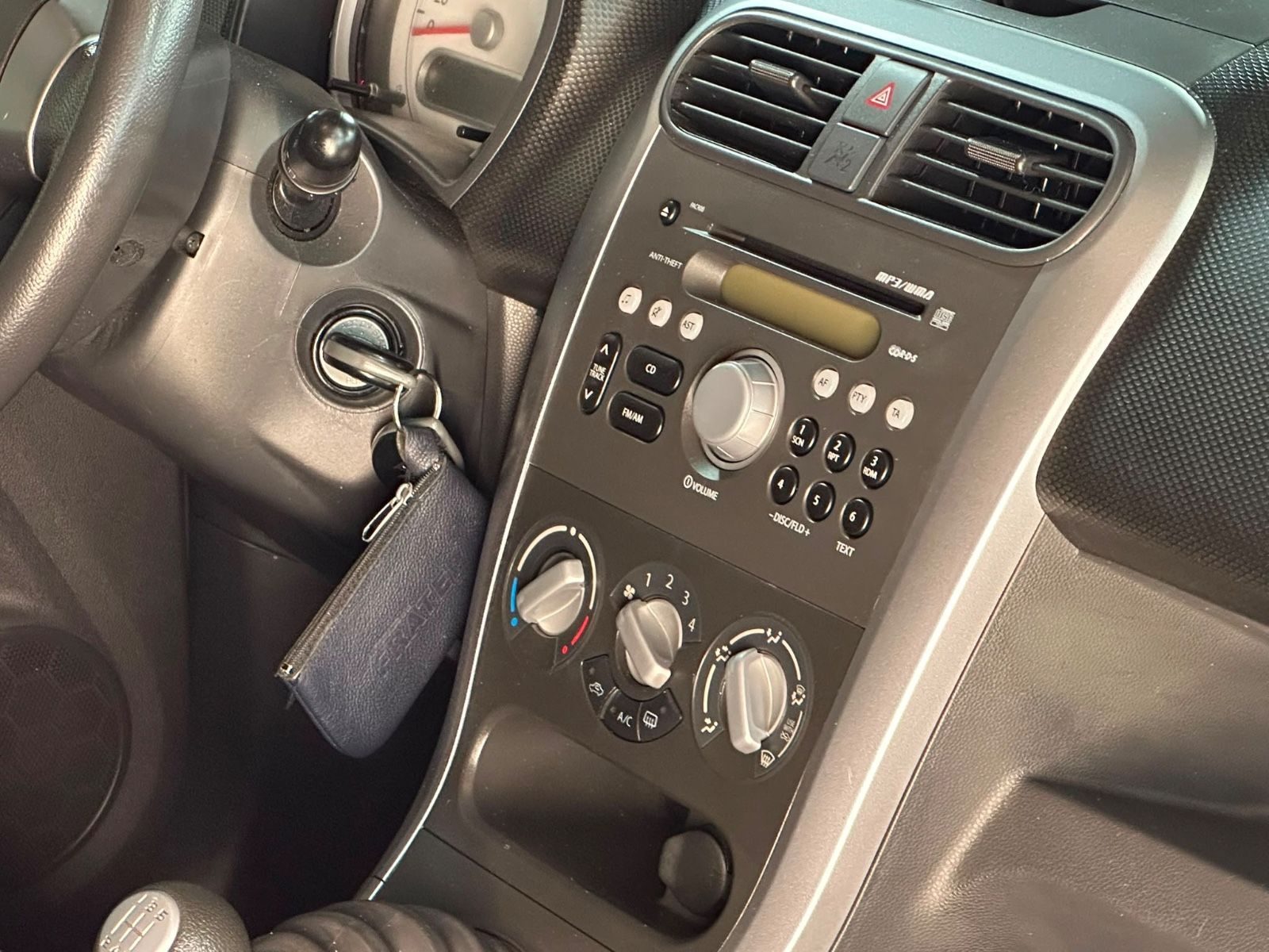 Suzuki Splash – Bild 16