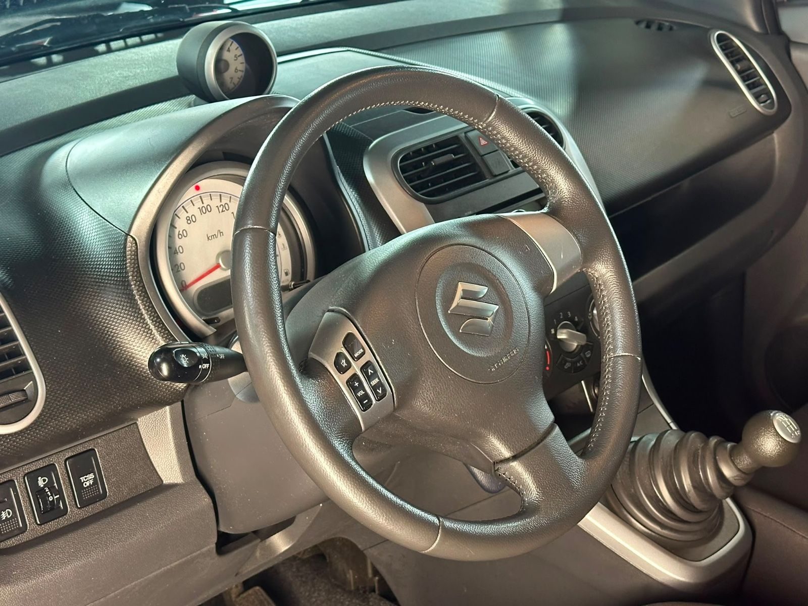 Suzuki Splash – Bild 9