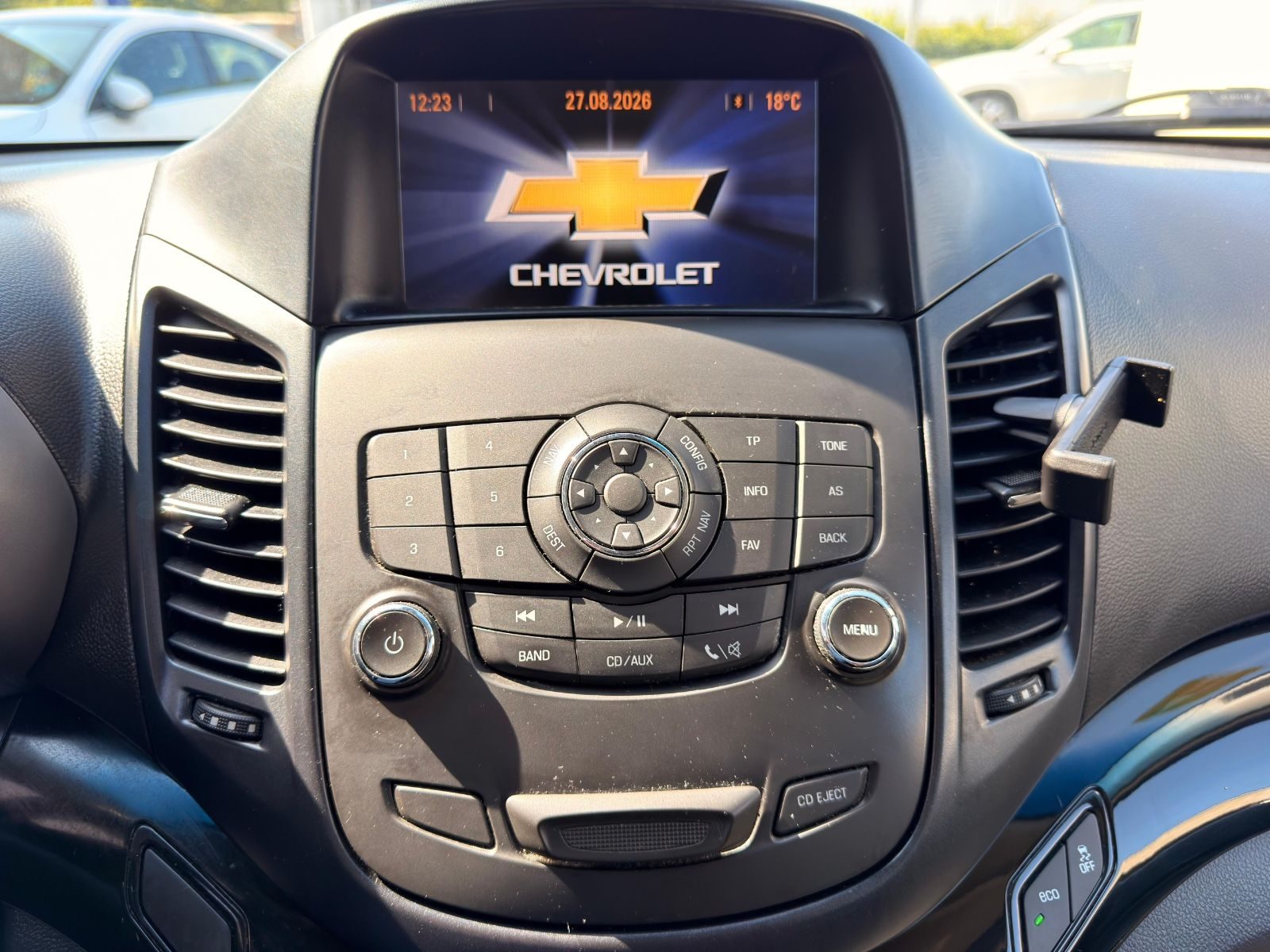 Chevrolet Orlando – Foto 18