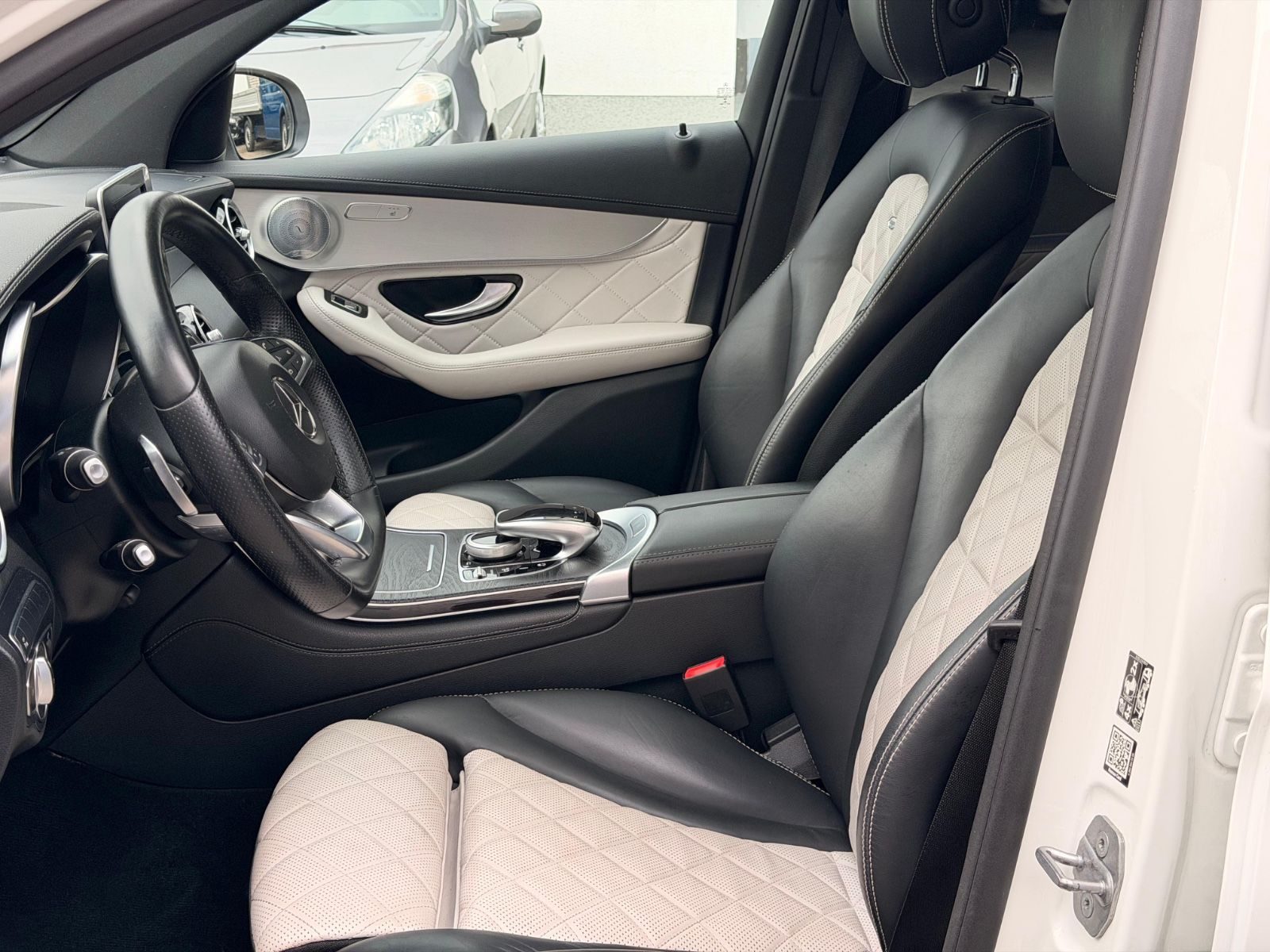 Mercedes-Benz GLC 43AMG – Foto 21