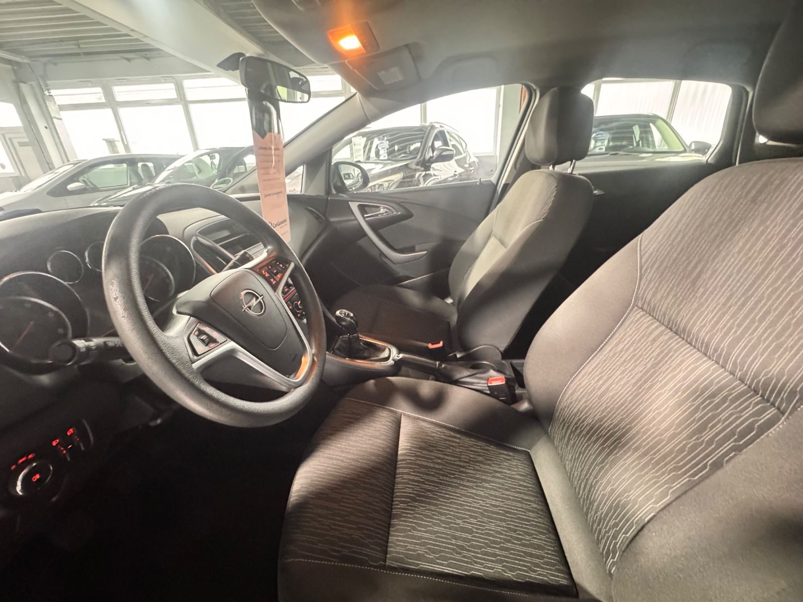 Opel Astra – Bild 8