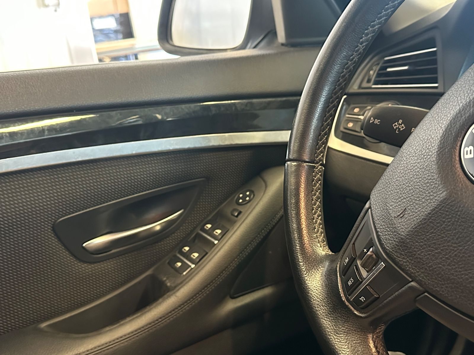 BMW 523 – Bild 10