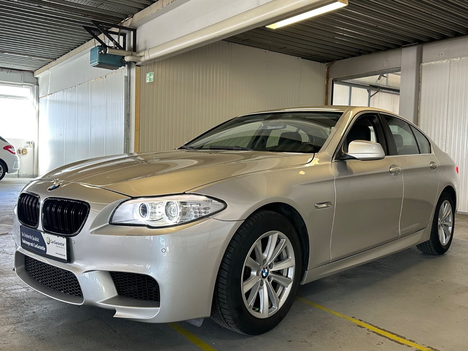 BMW 523 – Bild 1
