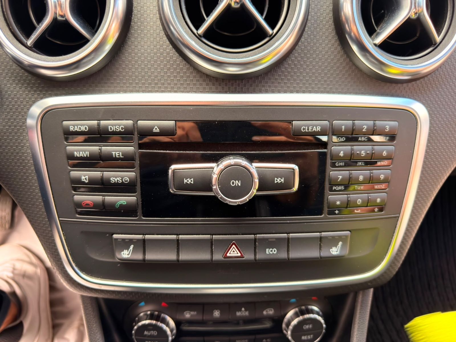 Mercedes-Benz A180 – Foto 23