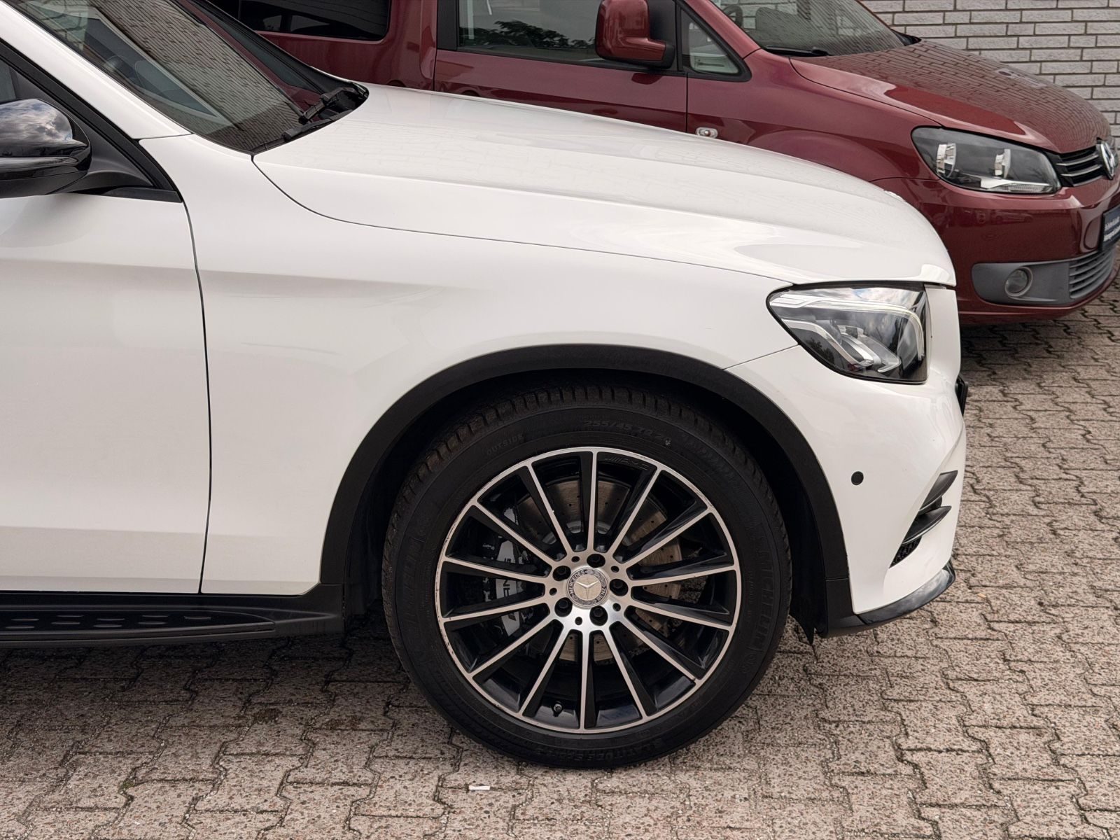 Mercedes-Benz GLC 43AMG – Foto 11