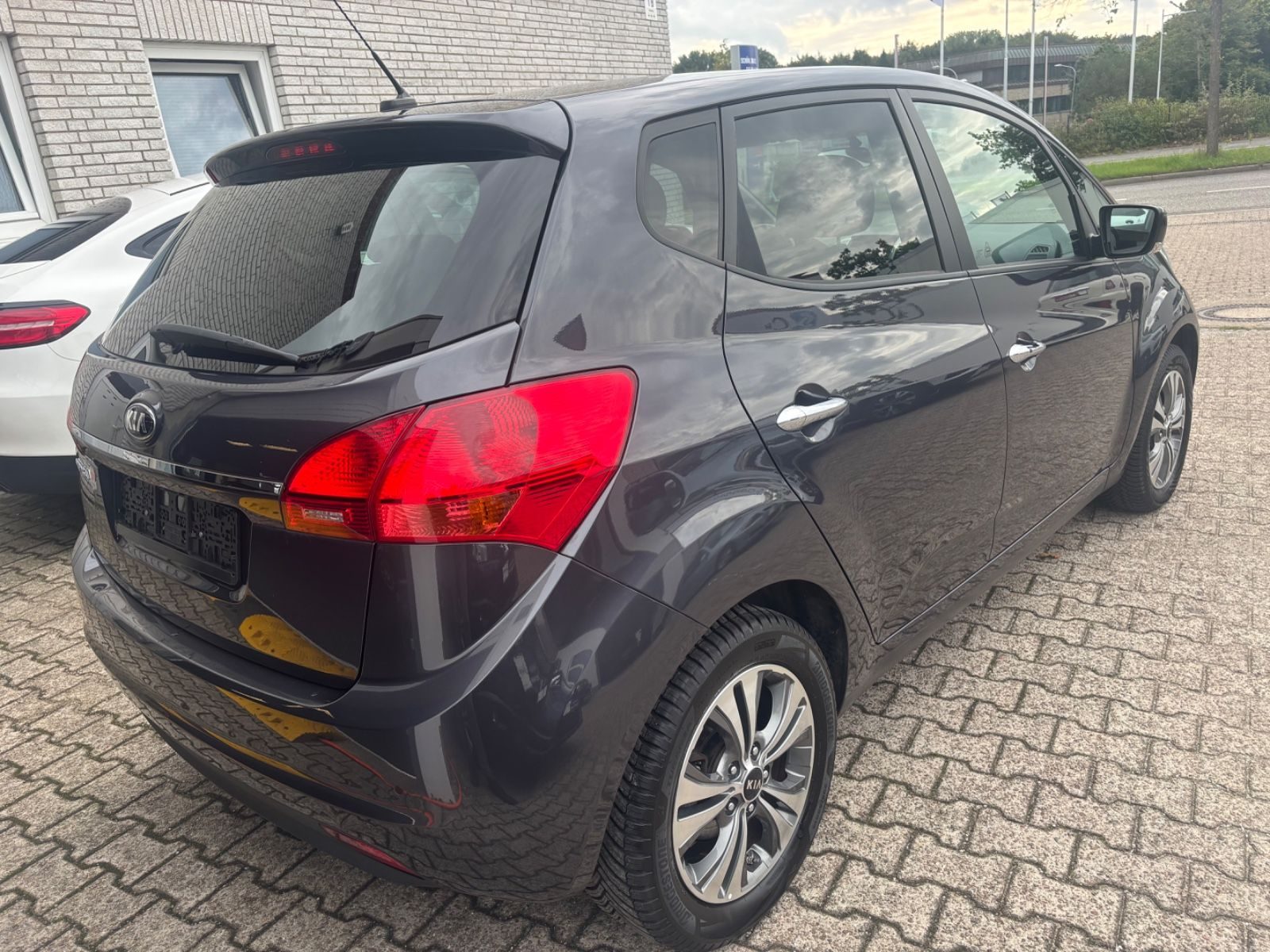 Kia Venga – Foto 7