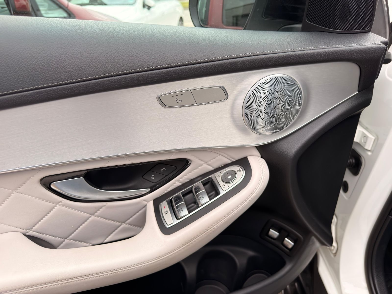 Mercedes-Benz GLC 43AMG – Foto 19