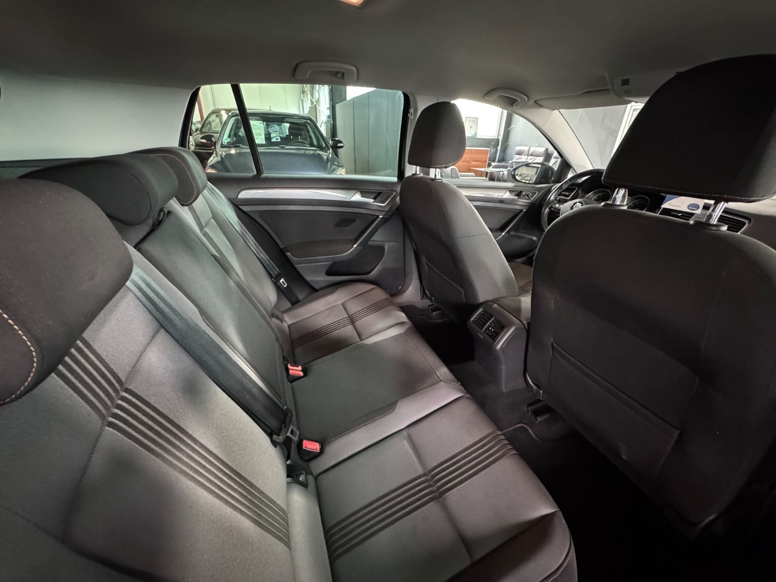 Volkswagen Golf – Foto 18