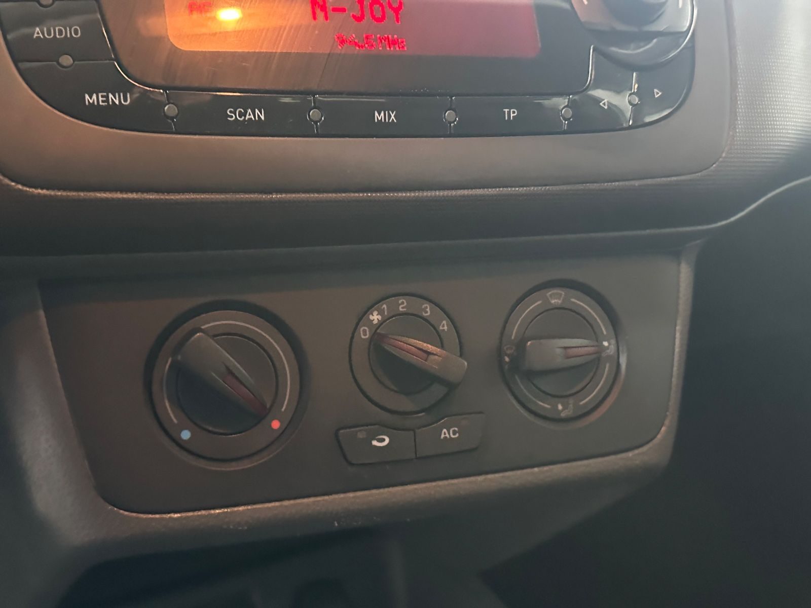 SEAT Ibiza – Bild 9