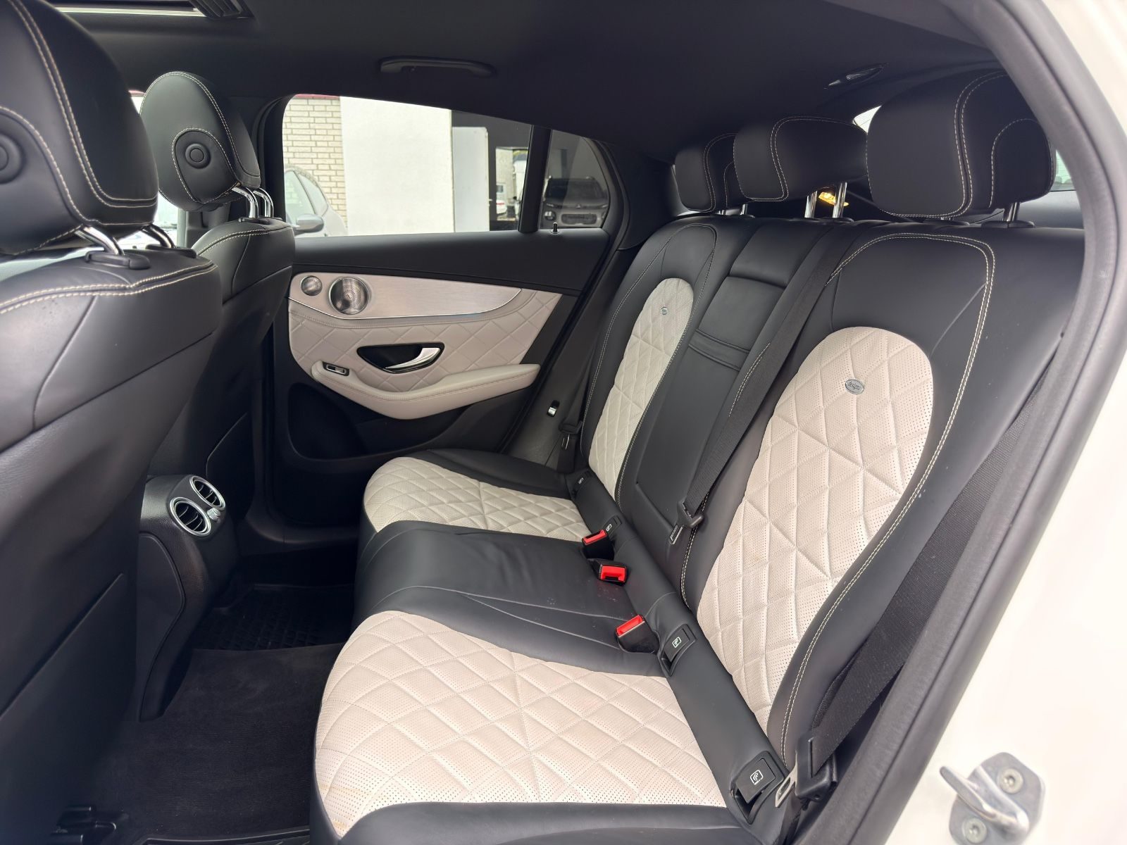 Mercedes-Benz GLC 43AMG – Foto 16